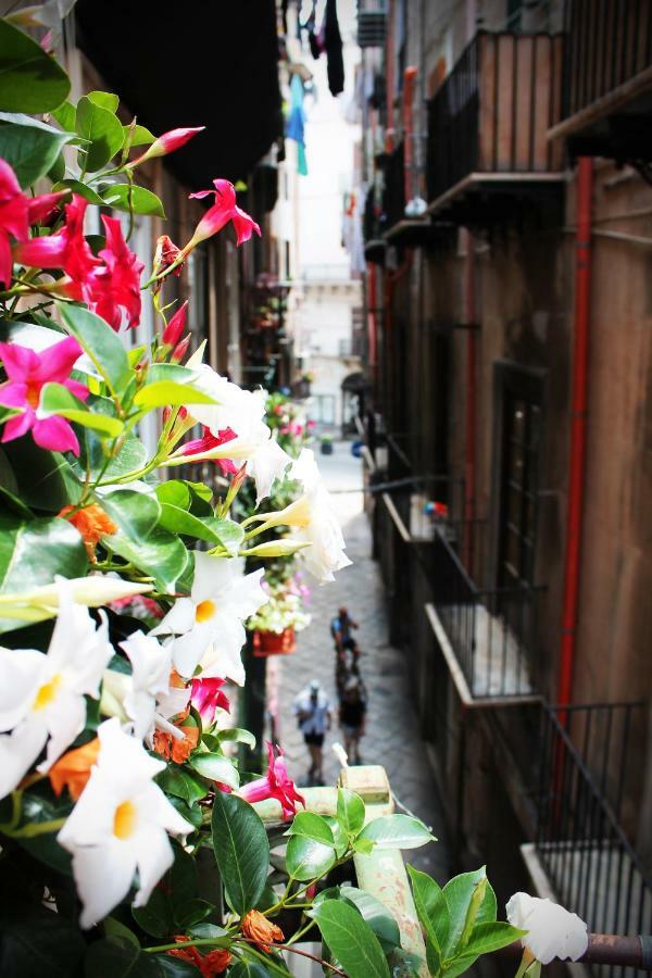 Bed and Breakfast Palazzo Delle Logge Palermo Exterior foto